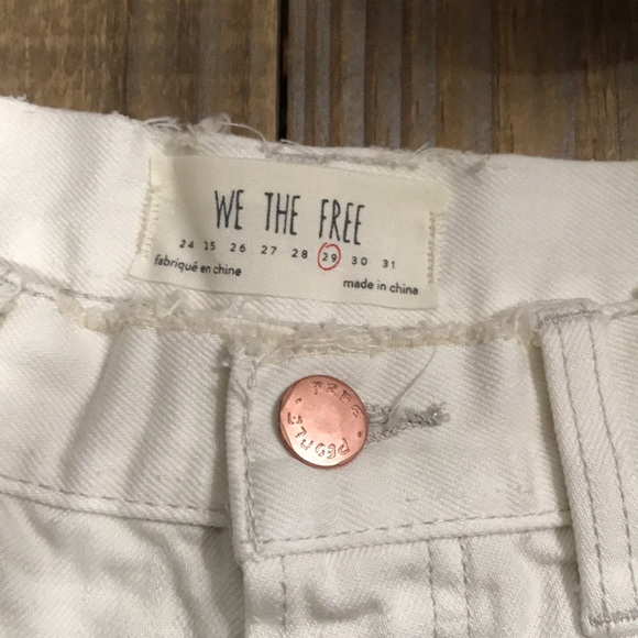🌸 We The Free by Free People Daisy Chain Shorts - Picture 3 of 6